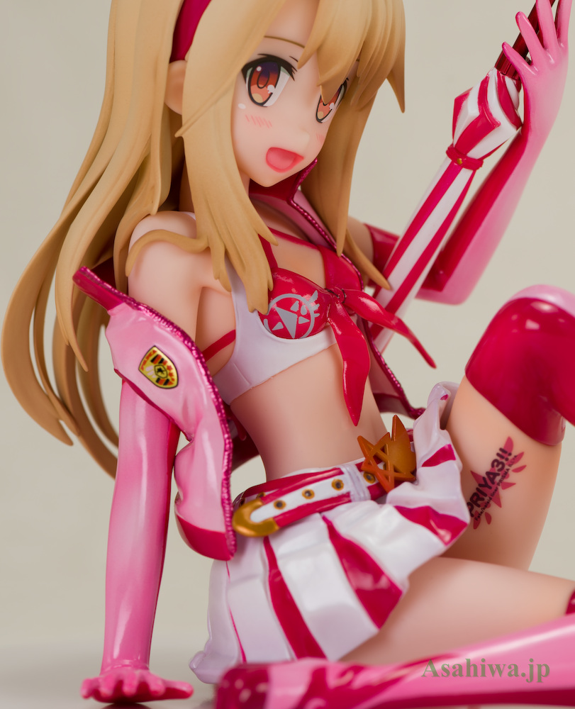 プリズマ☆イリヤ PRIYA Racing クロエ 1/8スケールフィギュア 