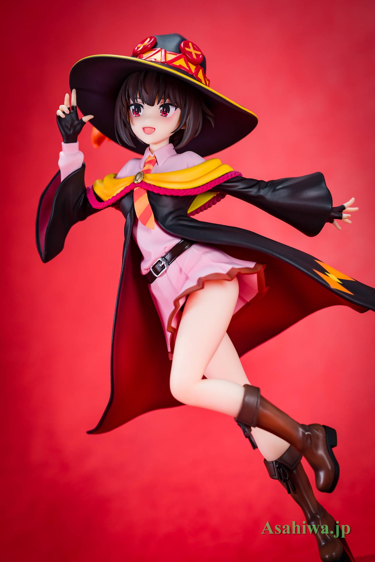 この素晴らしい世界に爆焔を！　めぐみん　フィギュア　ルミナスボックス この素晴らしい世界に爆焔を！ めぐみん フィギュア ルミナス
