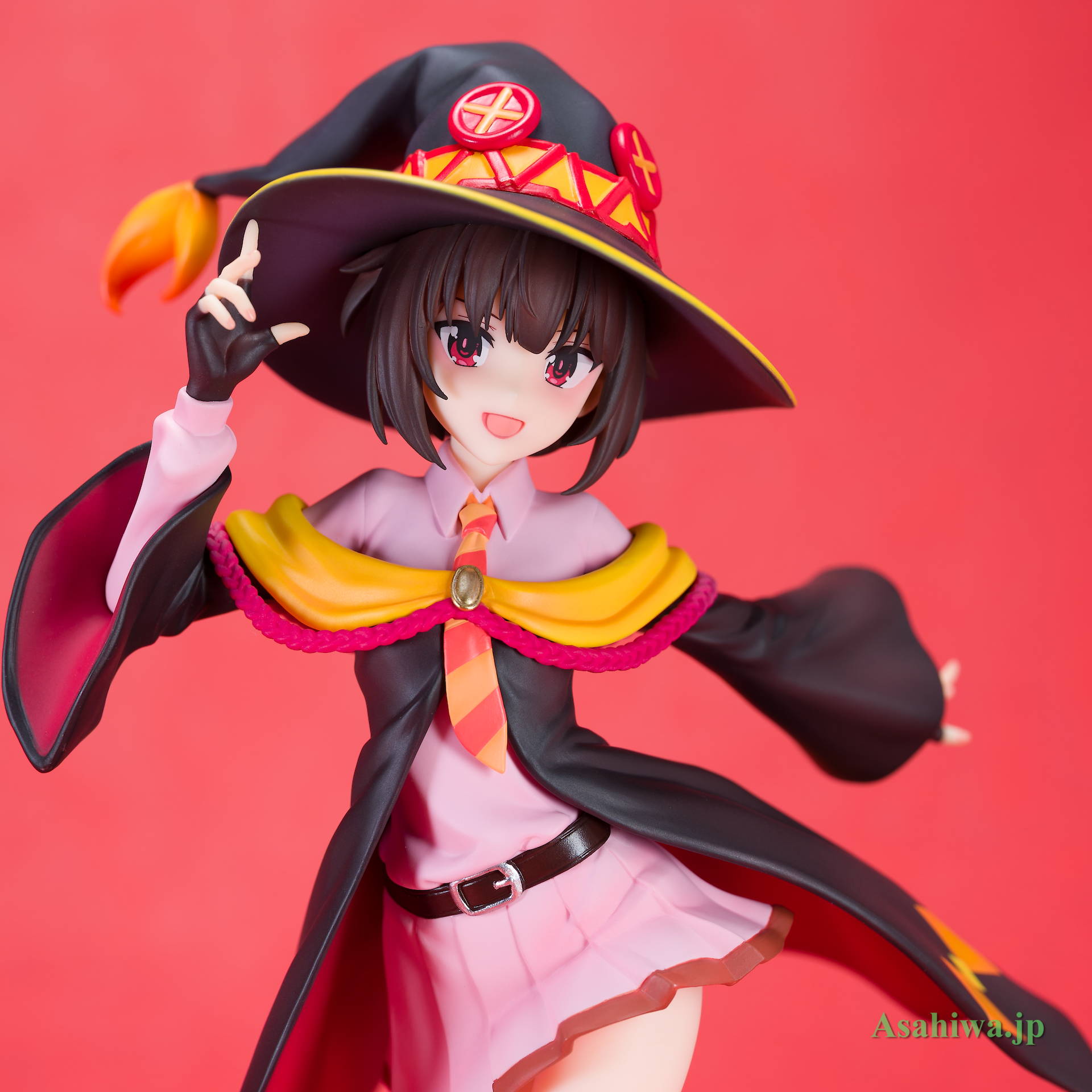 「この素晴らしい世界に爆焔を！」 めぐみん フィギュア[ルミナスボックス] 中古即納』{FIG} めぐみん この素晴らしい世界に爆焔を! 1/7