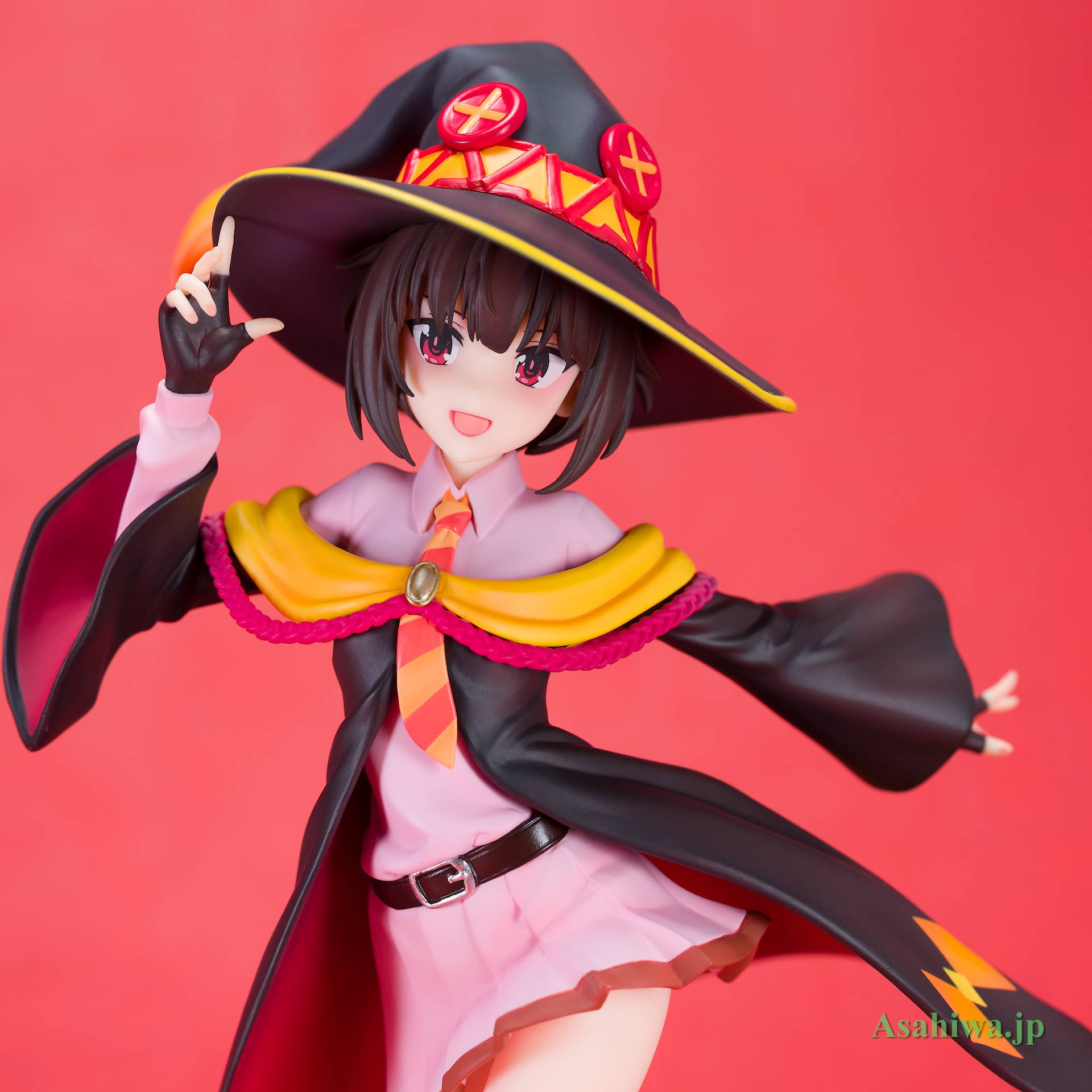 この素晴らしい世界に爆焔を！　めぐみん　フィギュア　ルミナスボックス この素晴らしい世界に爆焔を！ めぐみん フィギュア ルミナス
