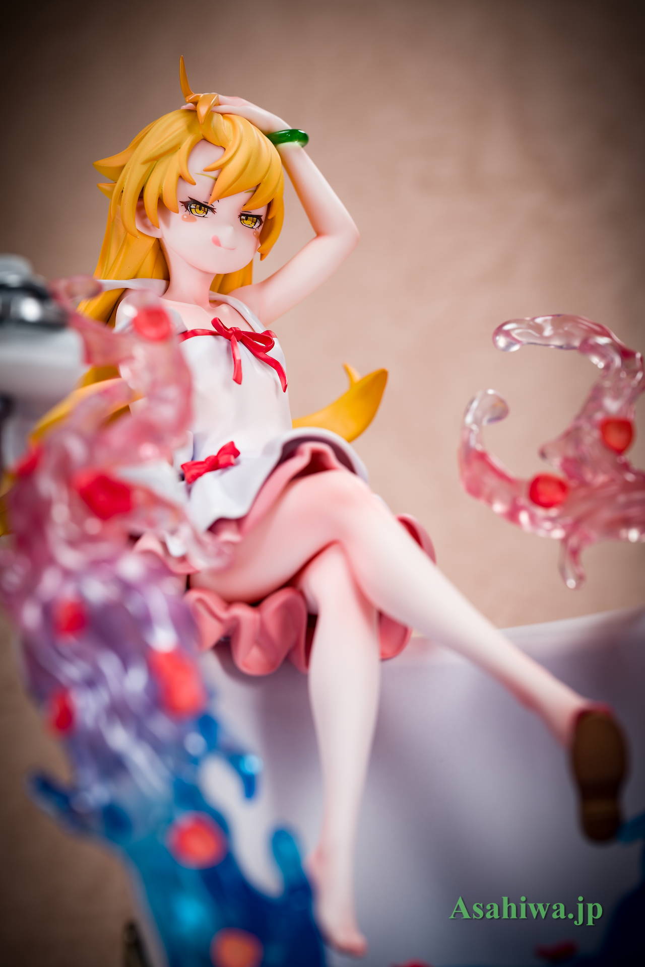 Solarain 忍野忍 ＜物語＞シリーズ よつばとフィギュアレビュー