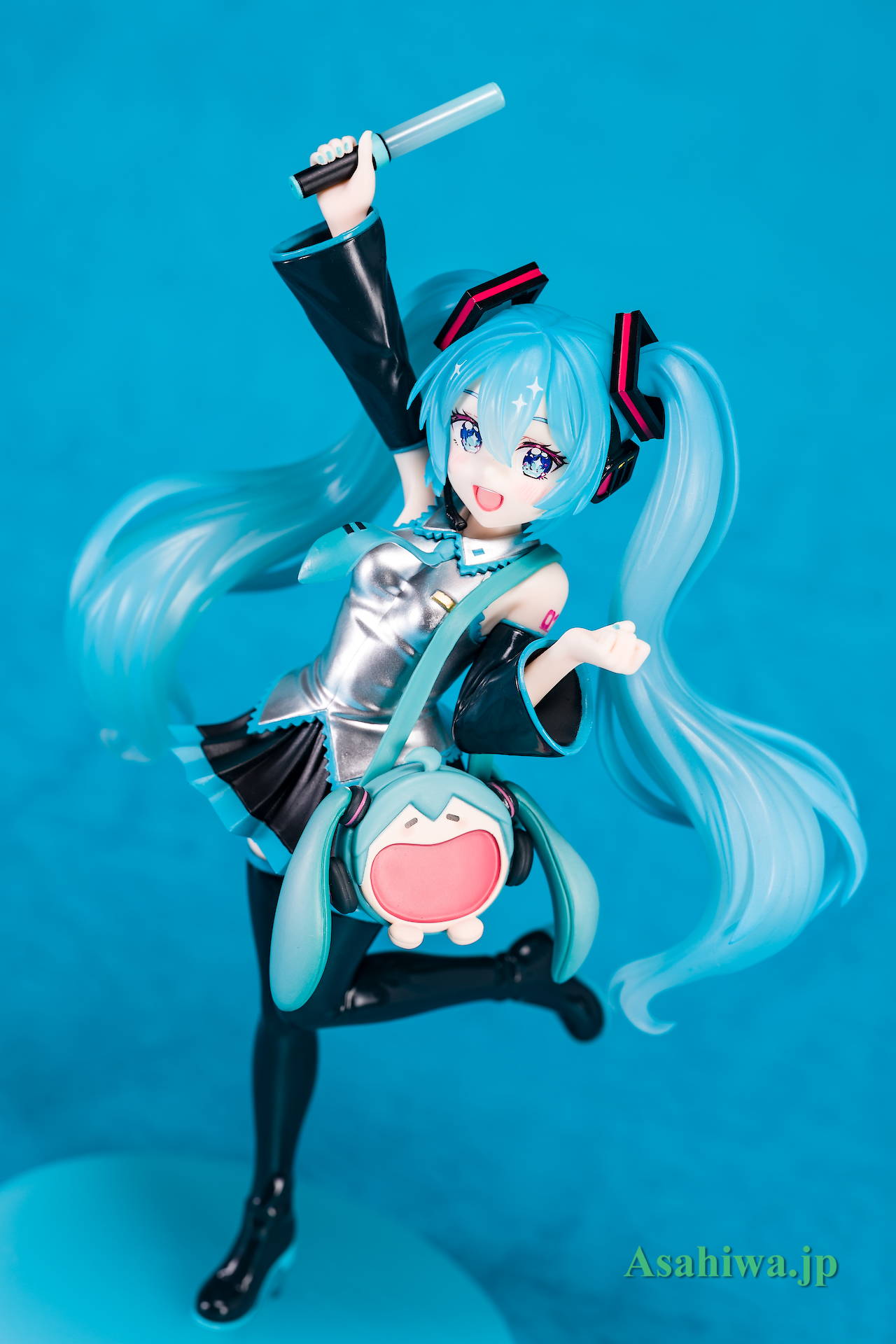 TENITOL 初音ミク UWA ふわふわ可愛い笑顔バッグ　フィギュア TENITOL 初音ミク UWA ふわふわ可愛い笑顔バッグ - メルカリ