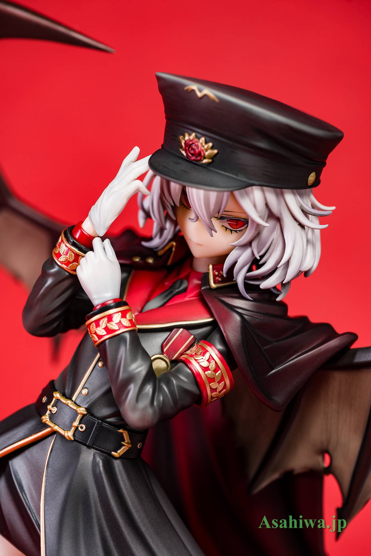 軍服姿のレミリアを立体化。「東方プロジェクト レミリア